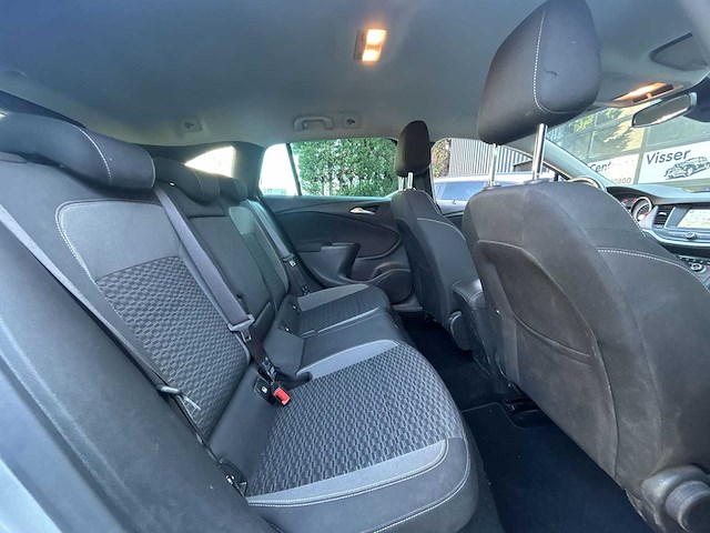 Opel astra sports tourer 1.2 business edition 2019 | g-872-rx - afbeelding 17 van  28
