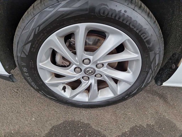 Opel astra sports tourer 1.2 business elegance; l-901-lp - afbeelding 16 van  19