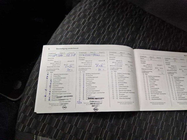 Opel astra sports tourer 1.2 launch ed , ; j-393-fr - afbeelding 11 van  20