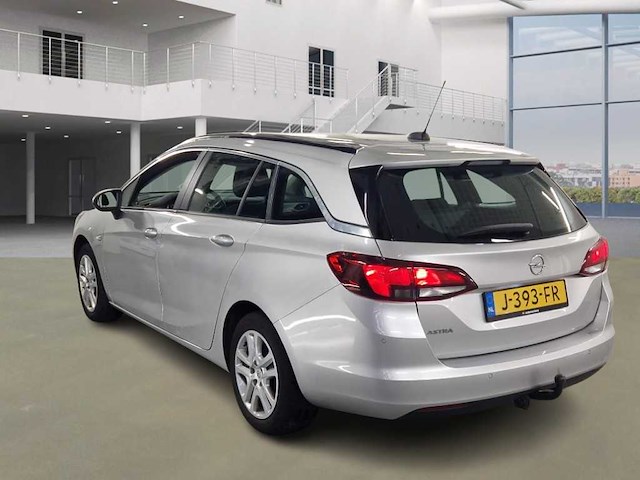 Opel astra sports tourer 1.2 launch ed , ; j-393-fr - afbeelding 15 van  20
