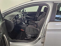 Opel astra sports tourer 1.2 launch ed , ; j-393-fr - afbeelding 16 van  20