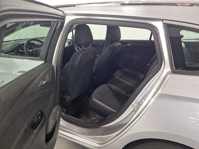 Opel astra sports tourer 1.2 launch ed , ; j-393-fr - afbeelding 17 van  20