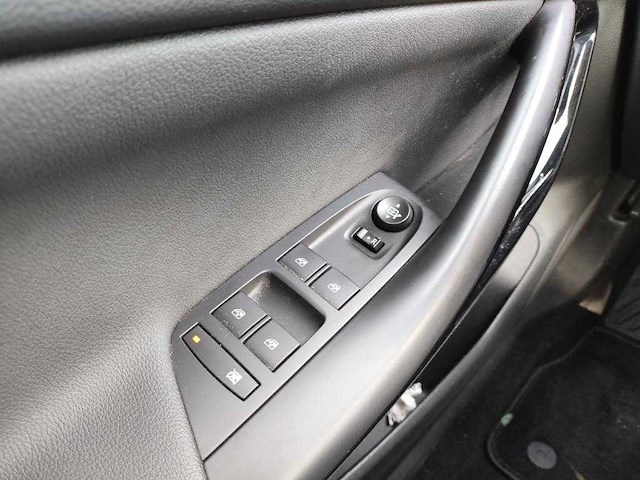 Opel astra sports tourer 1.2 launch ed , n-005-jf - afbeelding 2 van  22