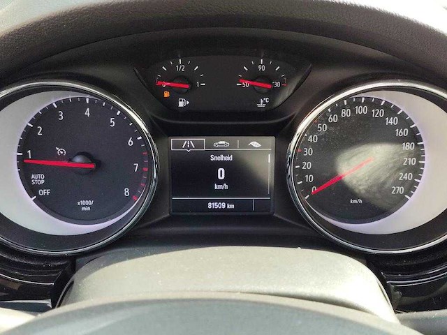 Opel astra sports tourer 1.2 launch ed , n-005-jf - afbeelding 21 van  22