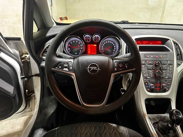 Opel astra sports tourer 1.4 design edition 101pk 2013 (origineel-nl), 5-sjj-38 - afbeelding 9 van  32