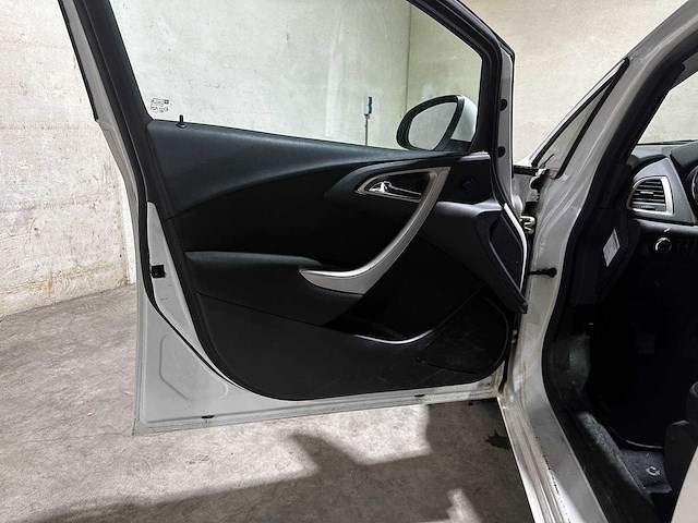Opel astra sports tourer 1.4 design edition 101pk 2013 (origineel-nl), 5-sjj-38 - afbeelding 9 van  43