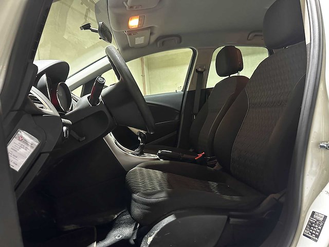 Opel astra sports tourer 1.4 design edition 101pk 2013 (origineel-nl), 5-sjj-38 - afbeelding 10 van  43