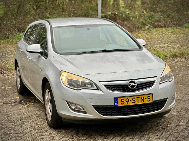 Opel astra sports tourer 1.4 edition, 59-stn-5 - afbeelding 3 van  13