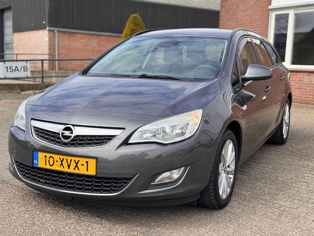 Opel astra sports tourer 1.4 turbo anniversary edition, 10-xvx-1 - afbeelding 1 van  10