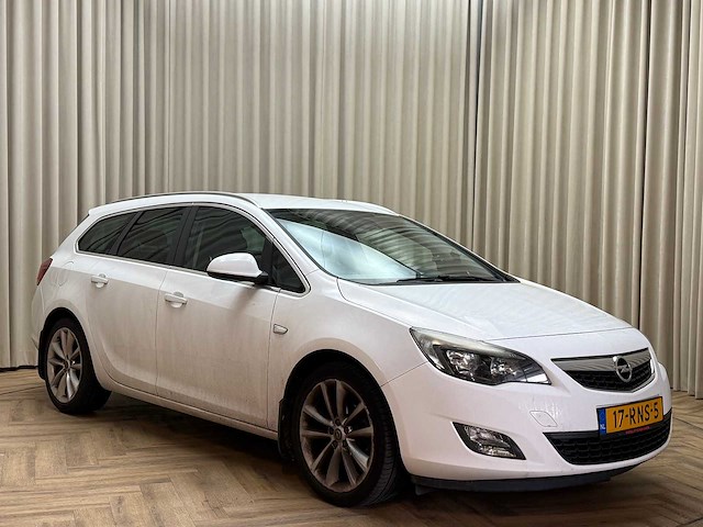Opel astra sports tourer 1.4 turbo sport 2011 - afbeelding 4 van  18