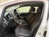 Opel astra sports tourer 1.4 turbo sport 2011 - afbeelding 13 van  18