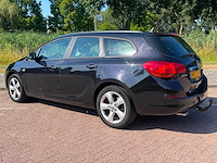 Opel astra sports tourer 1.6 turbo cosmo * 46-slt-9 - afbeelding 2 van  2