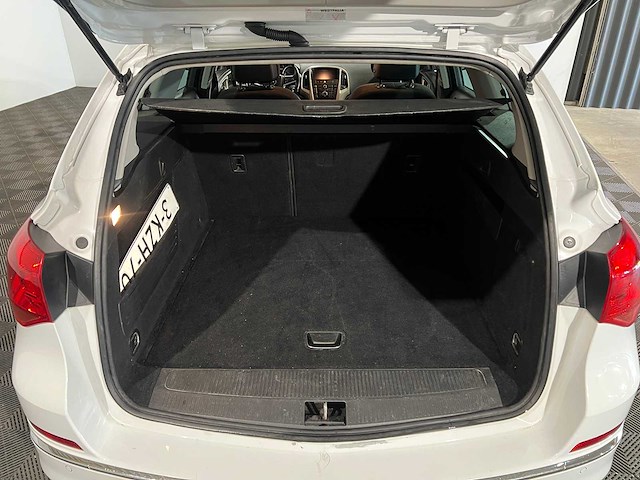 Opel astra sports tourer 1.7 cdti cosmo, 3-kzh-70 - afbeelding 15 van  21
