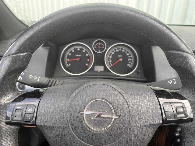Opel astra twintop 1.6 cosmo , rs-129-k - afbeelding 1 van  11