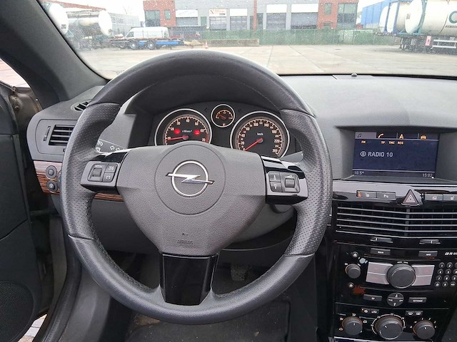 Opel astra twintop 1.8 temptation | 22-zk-pz - afbeelding 9 van  27