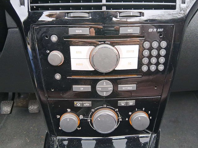 Opel astra twintop 1.8 temptation | 22-zk-pz - afbeelding 15 van  27