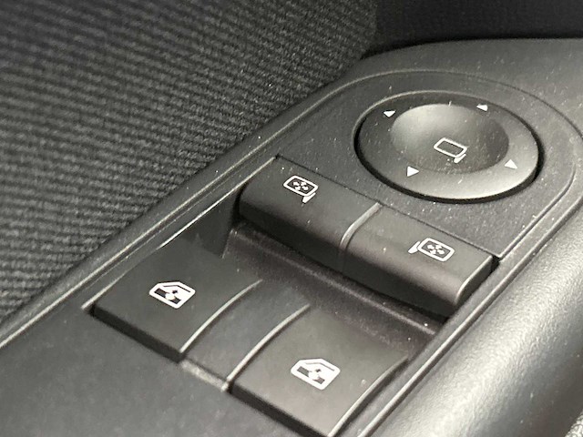 Opel astra wagon 1.6 cosmo 2010 | 73-nvs-1 - afbeelding 10 van  41