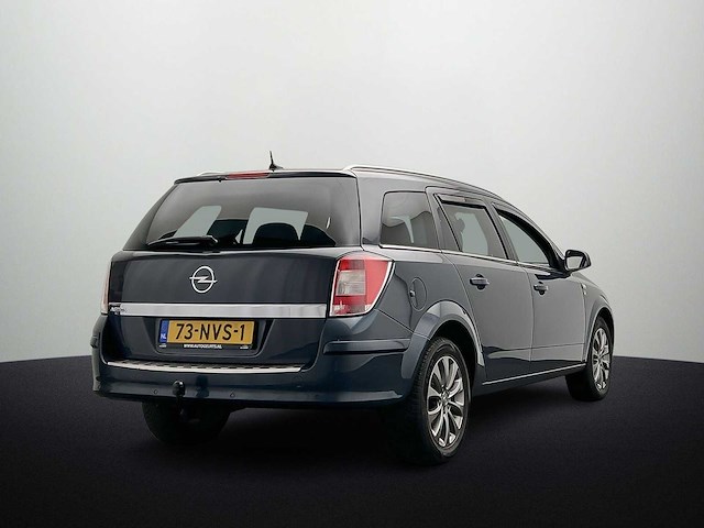 Opel astra wagon 1.6 cosmo 2010 | 73-nvs-1 - afbeelding 40 van  41