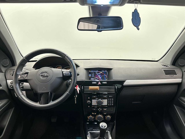 Opel astra wagon 1.6 cosmo 2010 | 73-nvs-1 - afbeelding 11 van  32