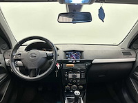Opel astra wagon 1.6 cosmo 2010 | 73-nvs-1 - afbeelding 11 van  32