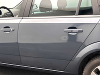 Opel astra wagon 1.6 cosmo 2010 | 73-nvs-1 - afbeelding 18 van  32