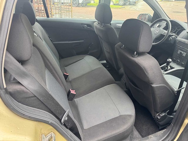 Opel astra wagon 1.6 enjoy 51-rt-rv - afbeelding 2 van  16