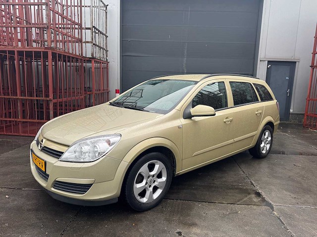Opel astra wagon 1.6 enjoy 51-rt-rv - afbeelding 1 van  16