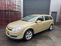 Opel astra wagon 1.6 enjoy 51-rt-rv - afbeelding 1 van  16