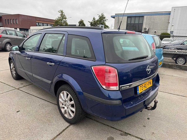 Opel astra wagon 1.6 essentia airco 73-rj-pn - afbeelding 3 van  9