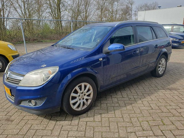 Opel astra wagon 1.6 temptation, 11-xj-vg - afbeelding 1 van  9