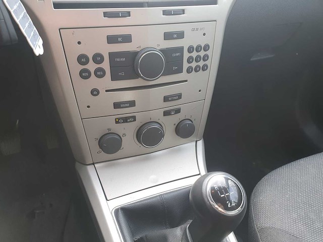 Opel astra wagon 1.6 temptation, 11-xj-vg - afbeelding 9 van  9