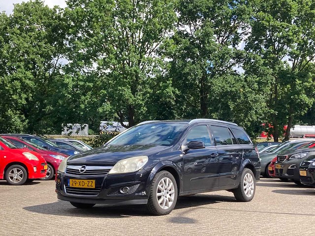 Opel astra wagon 1.6 temptation, 29-xd-zz - afbeelding 1 van  10