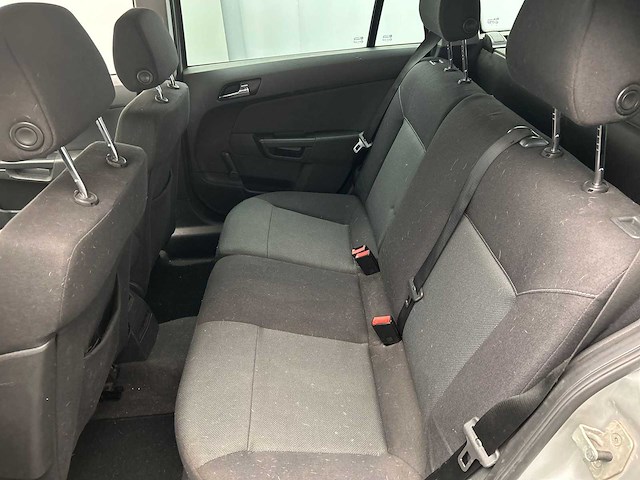 Opel astra wagon 1.6 temptation | 69-xn-hd - afbeelding 13 van  38