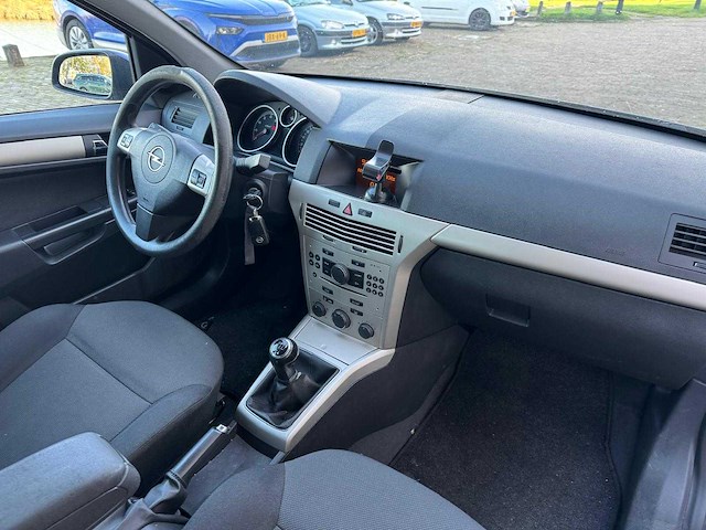 Opel astra wagon 1.6 temptation, 83-xk-xf - afbeelding 22 van  24