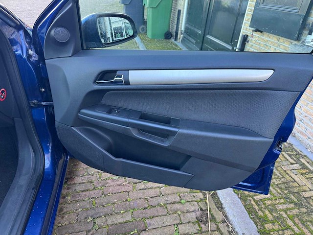 Opel astra wagon 1.6 temptation, 83-xk-xf - afbeelding 2 van  24