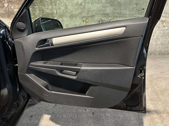 Opel astra wagon 1.8 business 140pk 2008 (origineel-nl), 01-zn-lv - afbeelding 26 van  30
