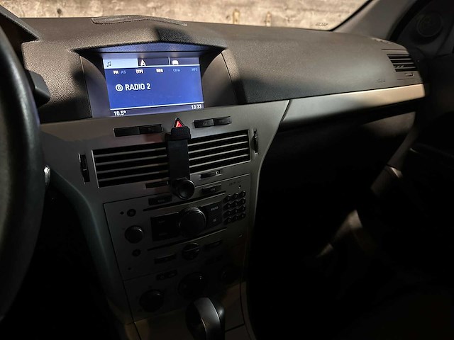 Opel astra wagon 1.8 business 140pk 2008 (origineel-nl), 01-zn-lv - afbeelding 19 van  37