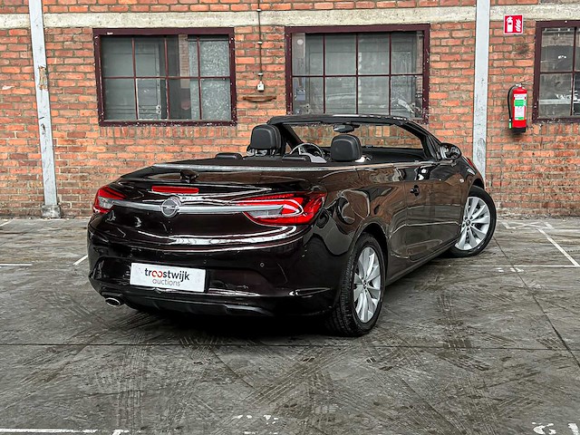 Opel cascada 1.4 t ef innovation 138pk 2017, sz-518-s - afbeelding 3 van  39