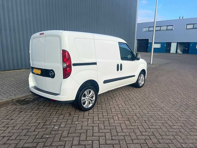 Opel combo - 1.3 cdti l1h1 sport, v-325-sg - afbeelding 19 van  21