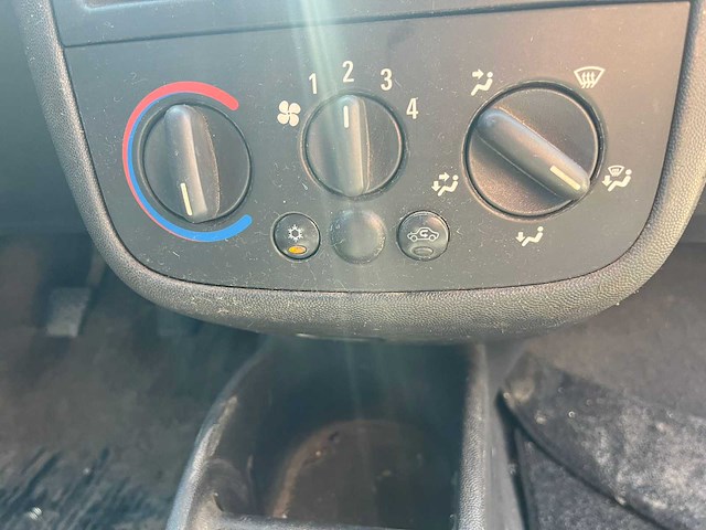 Opel combo 1.3 cdti base bedrijfswagen - afbeelding 17 van  17
