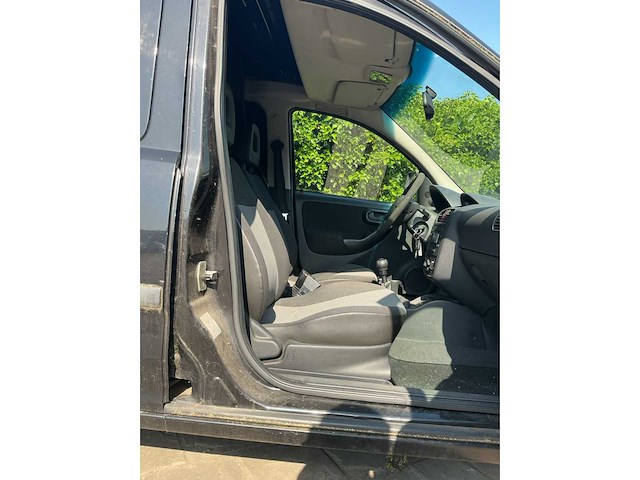 Opel combo 1.3 cdti ess. 600 kg vt-962-x - afbeelding 2 van  24