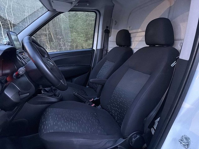 Opel combo 1.3 cdti l1h1 carwash car | v-520-bp i - afbeelding 31 van  33