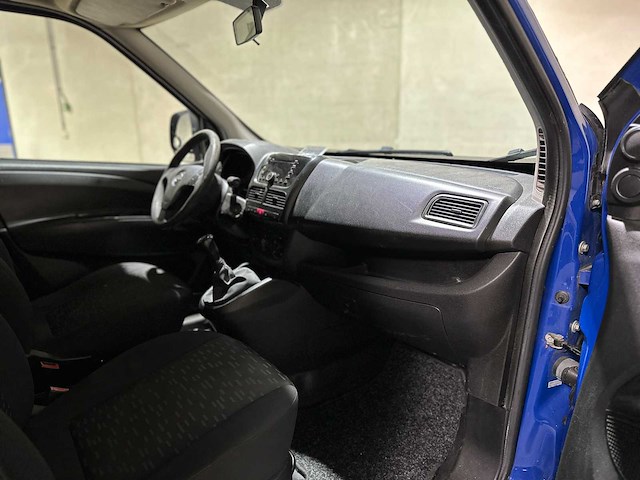 Opel combo 1.3 cdti l1h1 ecoflex 90pk 2013 (origineel-nl), vb-897-x - afbeelding 30 van  62