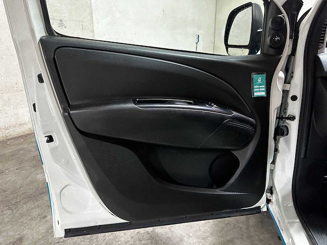 Opel combo 1.3 cdti l1h1 edition 94pk 2018 (origineel-nl), v-307-sl - afbeelding 20 van  36