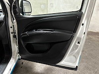 Opel combo 1.3 cdti l1h1 edition 94pk 2018 (origineel-nl), v-307-sl - afbeelding 27 van  36