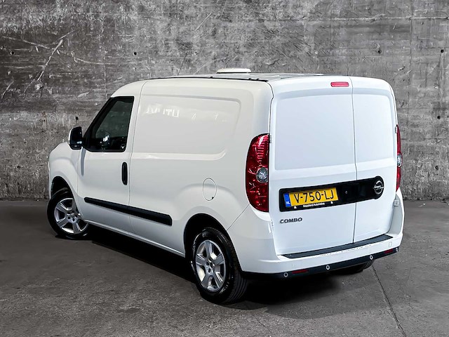 Opel combo 1.3 cdti l1h1 sport 95pk 2018 (origineel-nl), v-750-lj - afbeelding 2 van  46