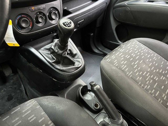Opel combo 1.3 cdti l1h1 sport 95pk 2018 (origineel-nl), v-750-lj - afbeelding 11 van  46