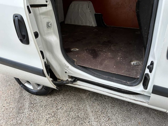 Opel combo 1.3 cdti l1h1 sport 95pk 2018 (origineel-nl), v-750-lj - afbeelding 19 van  46