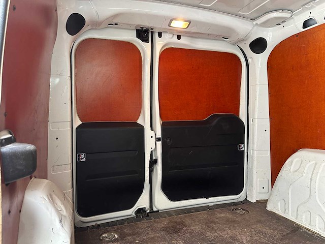 Opel combo 1.3 cdti l1h1 sport 95pk 2018 (origineel-nl), v-750-lj - afbeelding 22 van  46