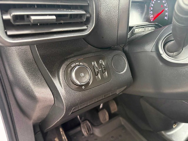 Opel combo 1.5 bluehdi 100 s&s l1* v-58-ffn - afbeelding 14 van  23